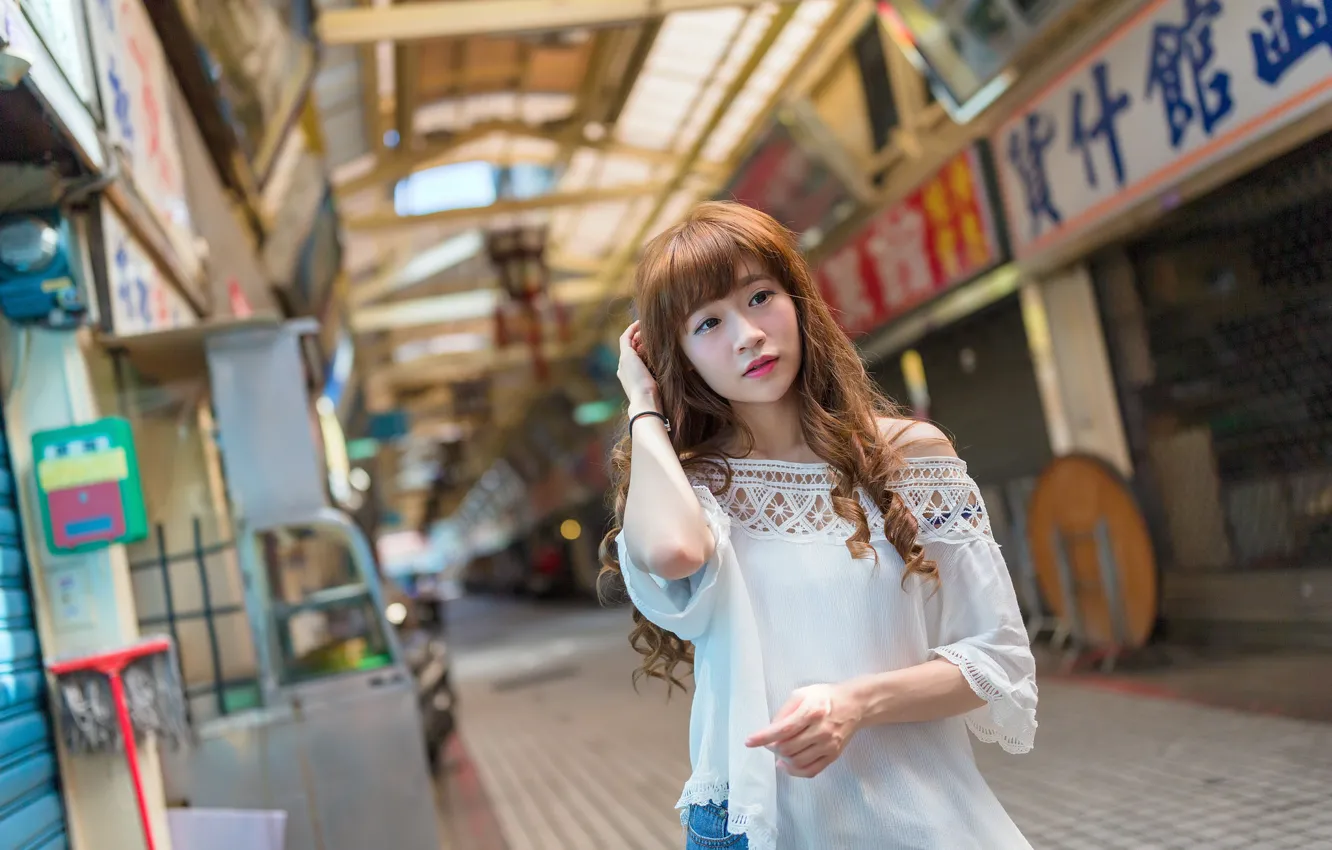 Photo wallpaper girl, face, hair, walk, Asian