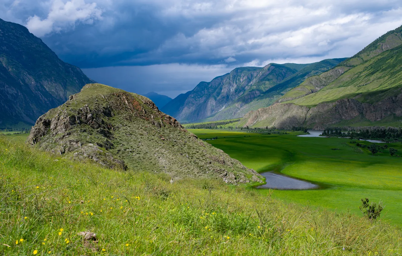 Photo wallpaper clouds, mountains, green grass, Altay, the beauty of nature, resp, Sergey Duzhnikov