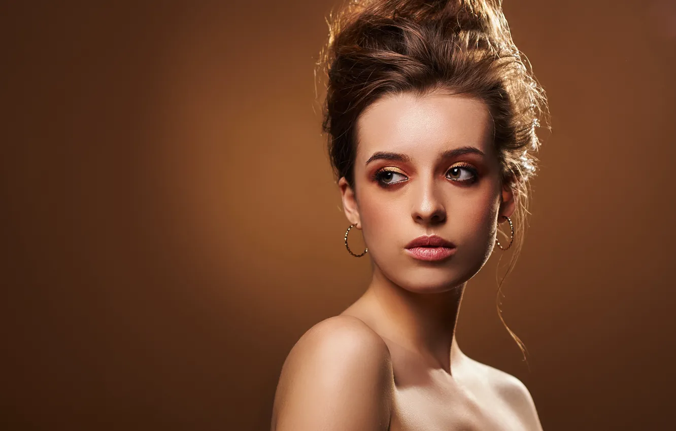 Photo wallpaper look, girl, face, background, portrait, makeup, hairstyle, shoulders