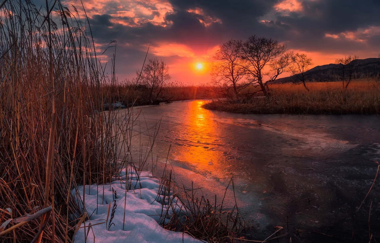 Photo wallpaper the sun, sunset, river, spring, the evening, Russia, Primorsky Krai