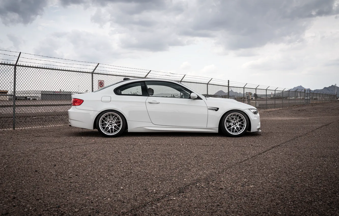 Photo wallpaper bmw, white, clouds, e92, m3