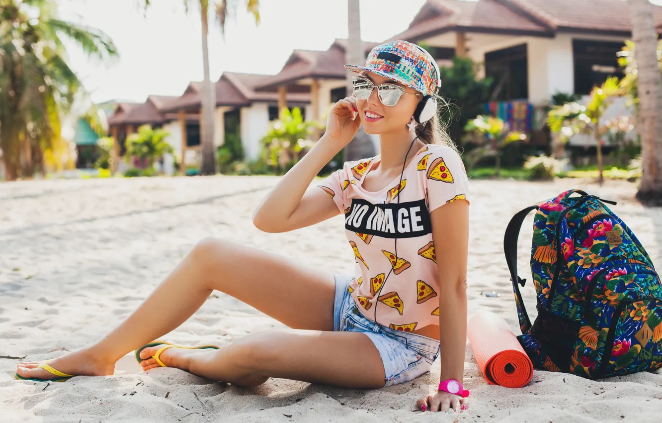 Photo wallpaper pose, sunglasses, cute, beach, t-shirt, shorts, girl, positive