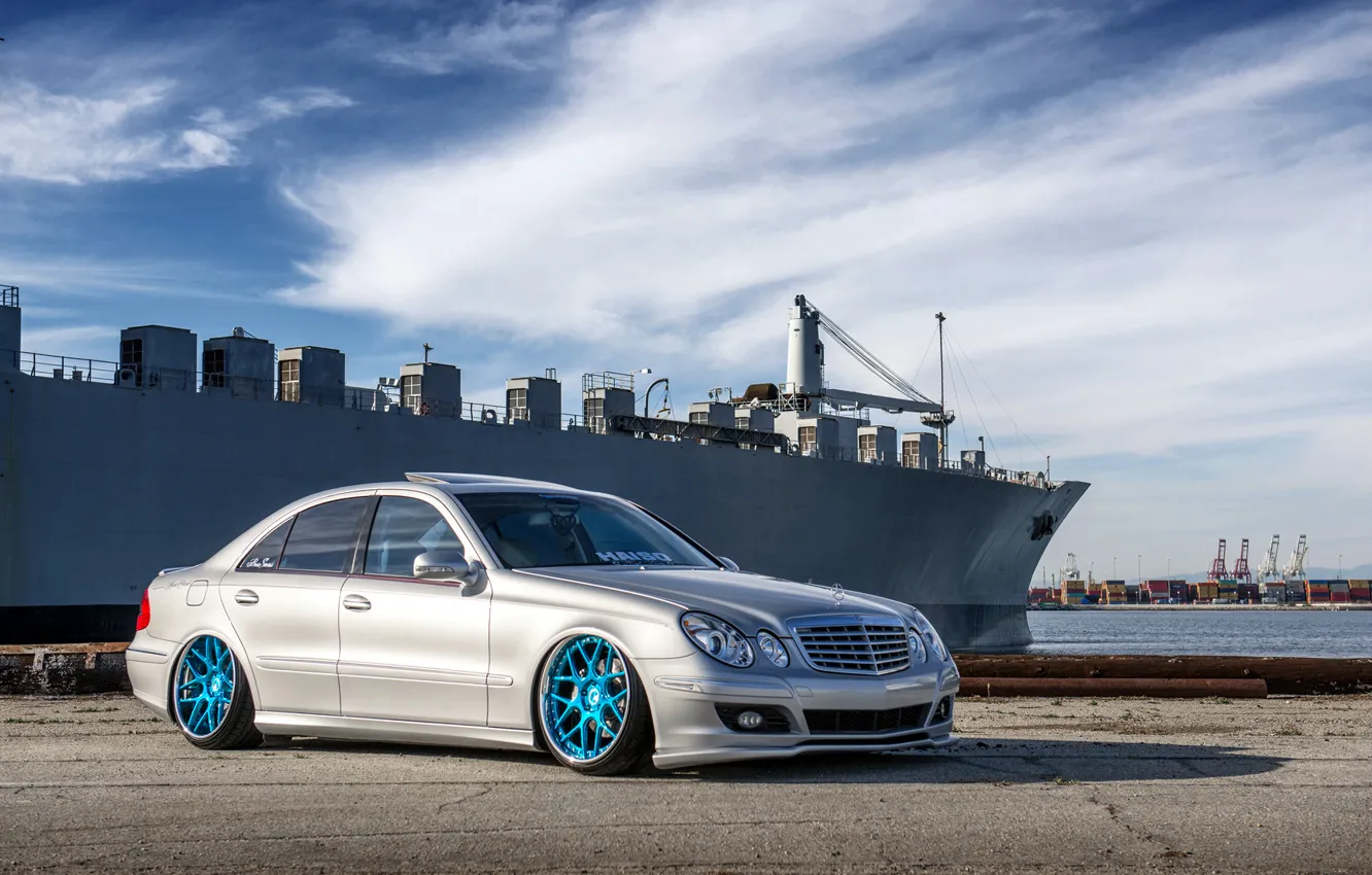 Photo wallpaper silver, Mercedes, wheels, Mercedes, metallic, e350, frontside