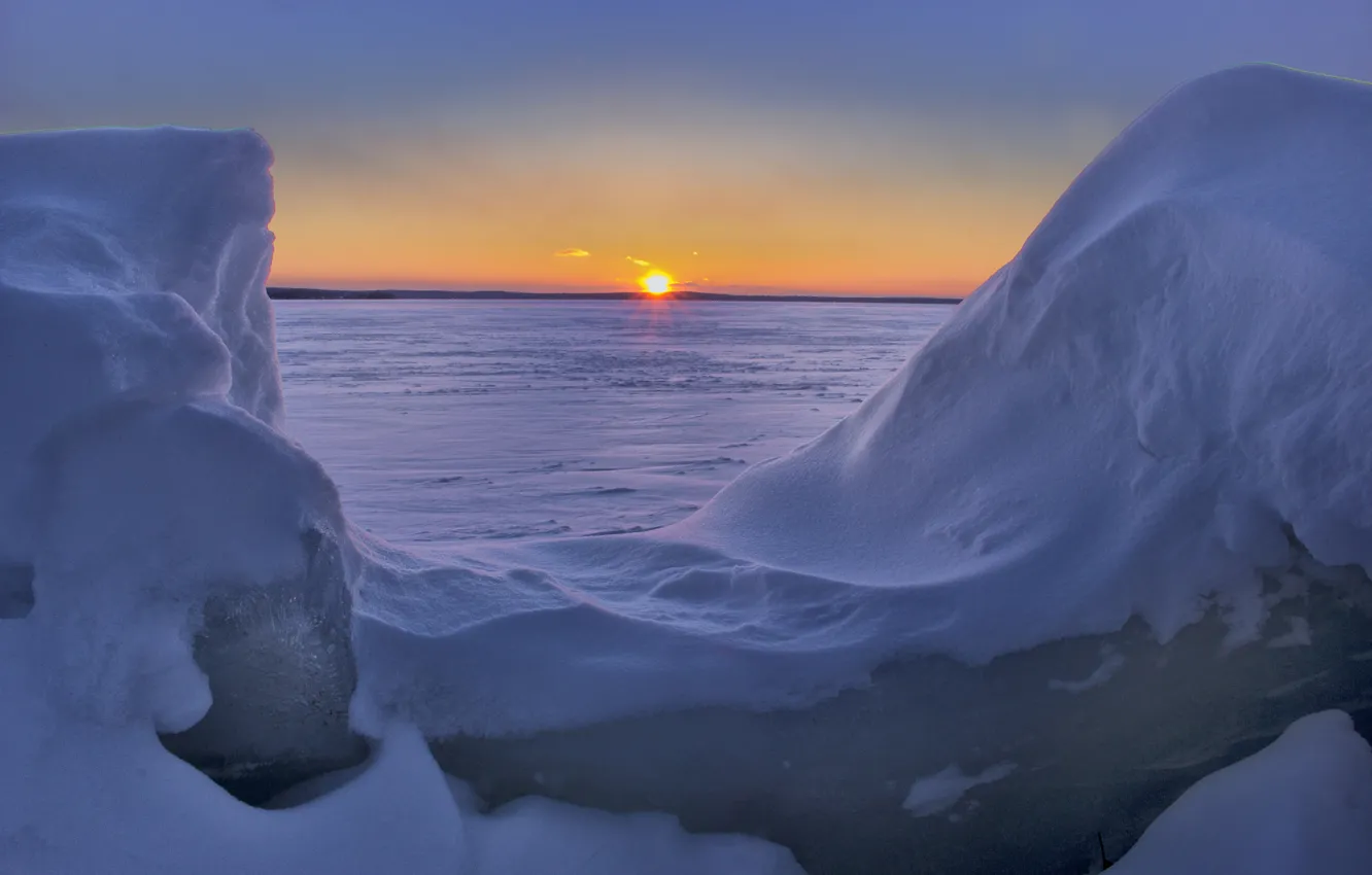Photo wallpaper winter, snow, sunset, Michigan, the snow, Michigan, Higgins Lake, Lake Higgins