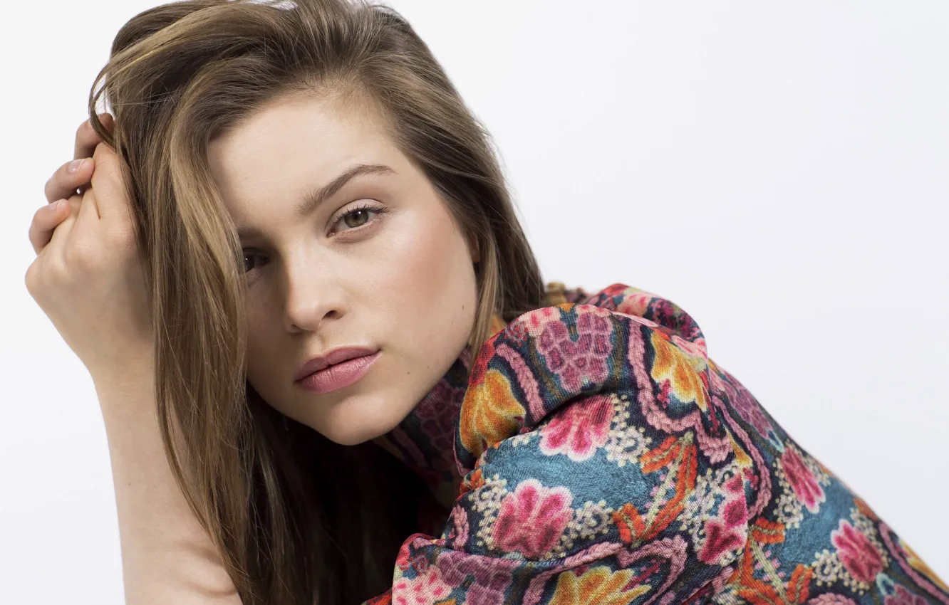 Photo wallpaper look, pose, actress, hair, Sophie Cookson, Sophie Cookson