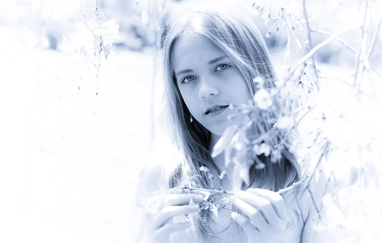 Photo wallpaper look, portrait, monochrome photo