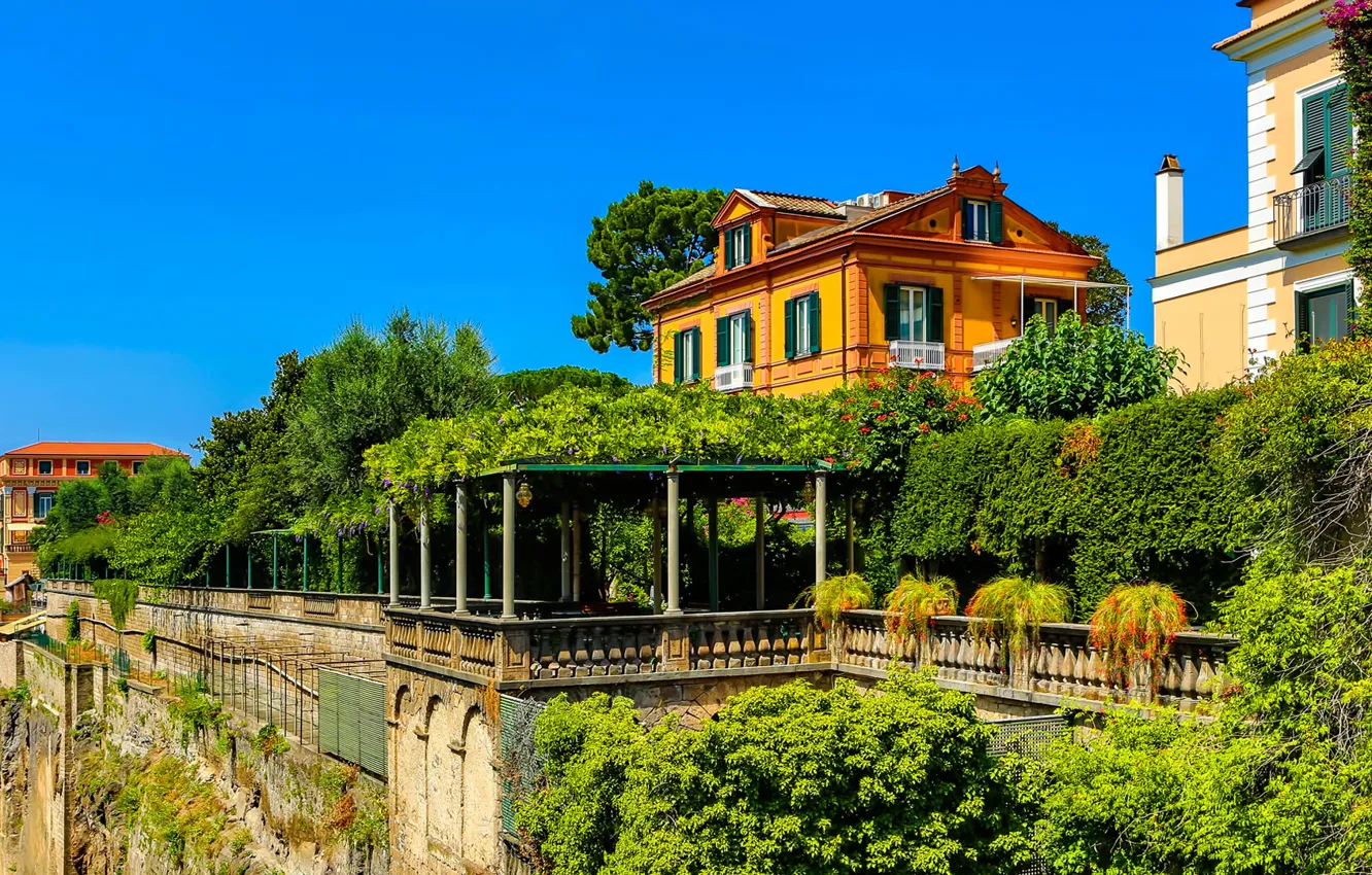Photo wallpaper the sky, trees, wall, rocks, Villa, home, Italy, the bushes