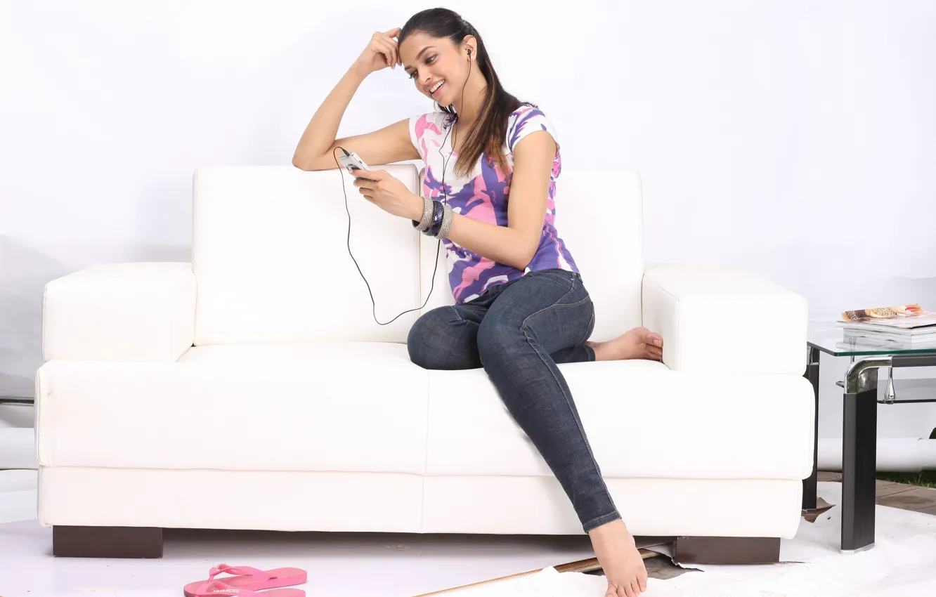 Photo wallpaper face, smile, actress, girl, sexy, smile, beautiful, model