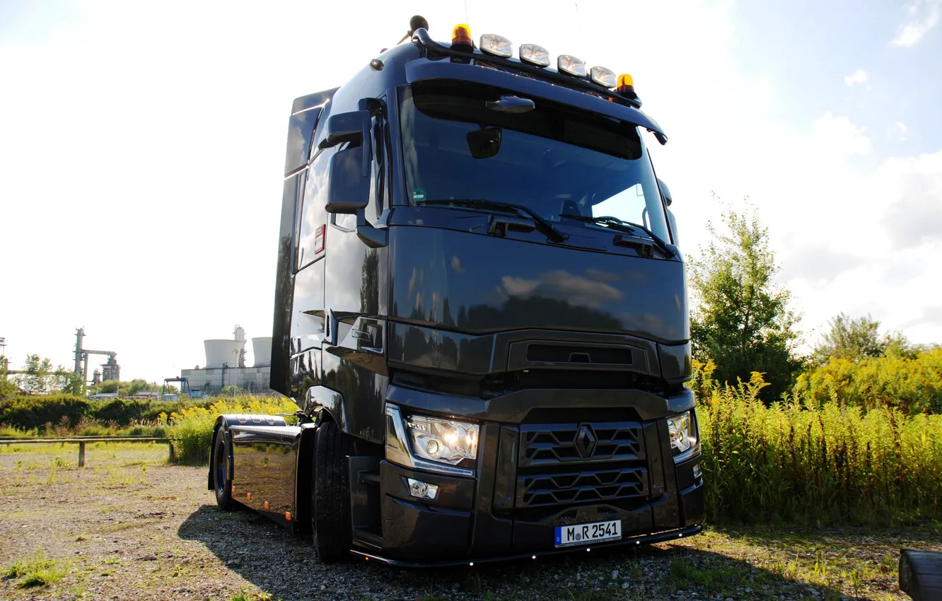 Photo wallpaper truck, wasteland, Renault, tractor, Torpedo, T520, Renault Trucks, T-series