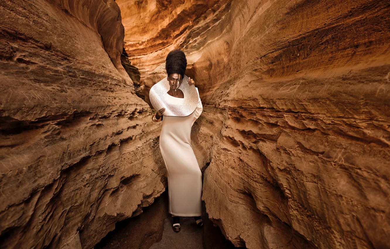 Photo wallpaper girl, model, makeup, gorge, fashion, black