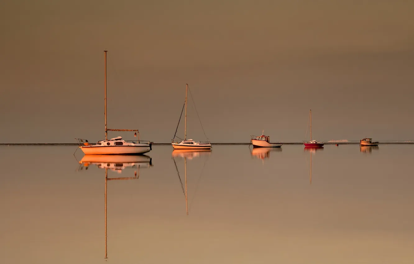 Photo wallpaper landscape, lake, boats