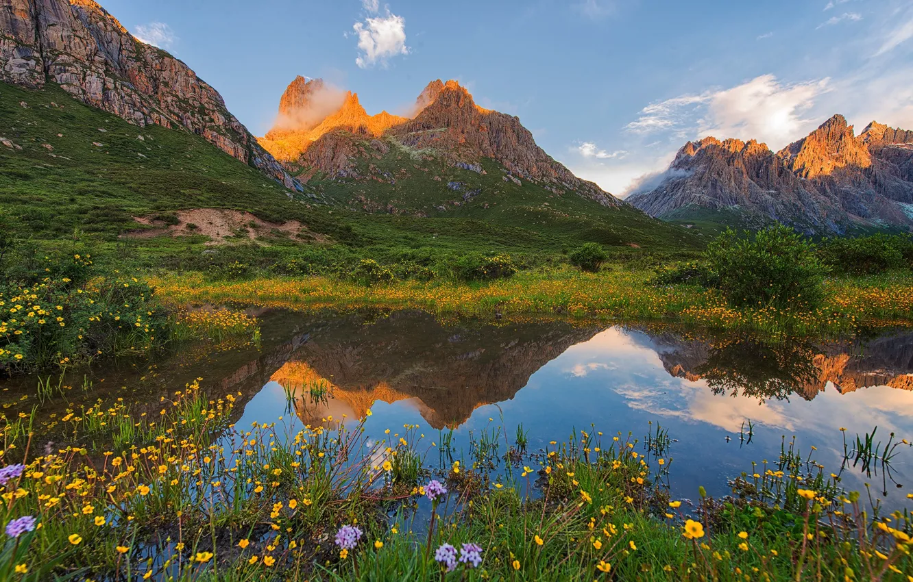Photo wallpaper landscape, flowers, mountains, lake, © JAY HUANG