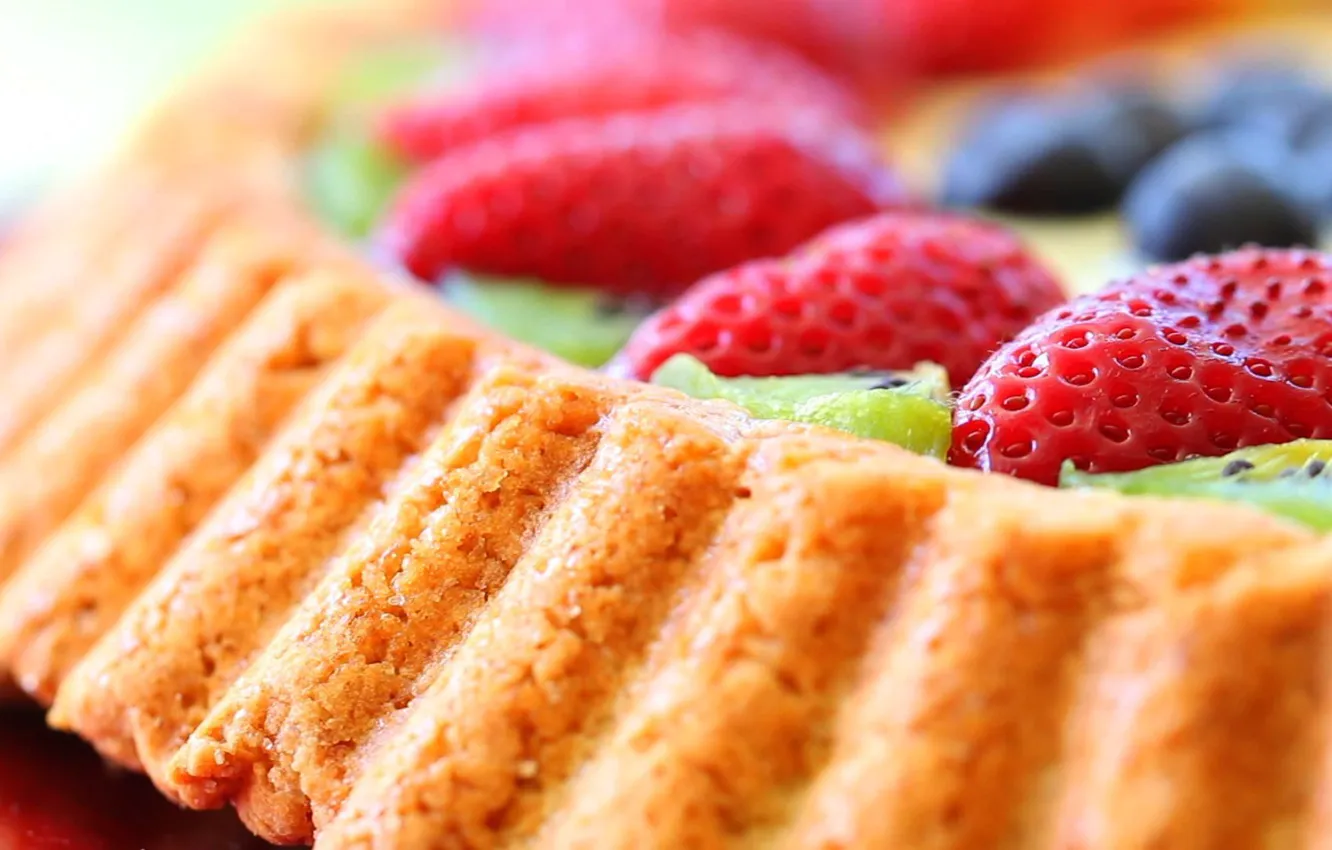 Photo wallpaper berries, food, kiwi, blueberries, strawberry, pie, cake, cake
