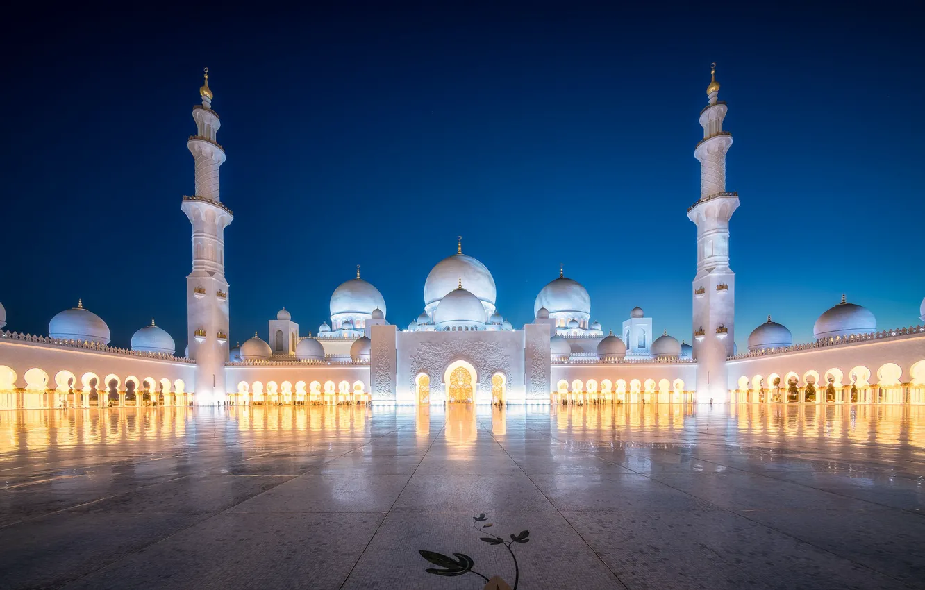 Photo wallpaper architecture, Abu Dhabi, Al Maqtaa, Religious Symmetry