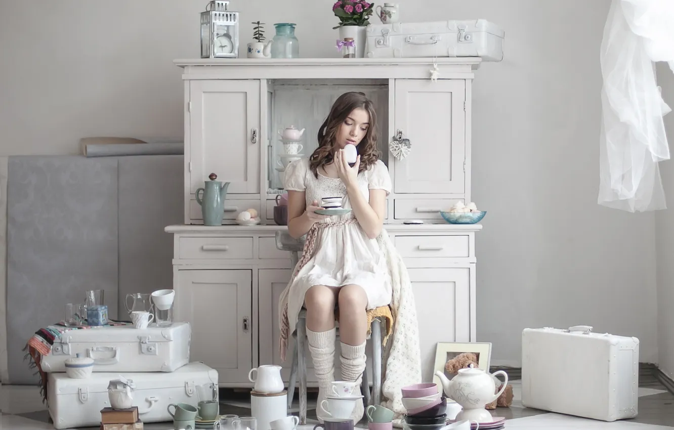 Photo wallpaper girl, background, kitchen