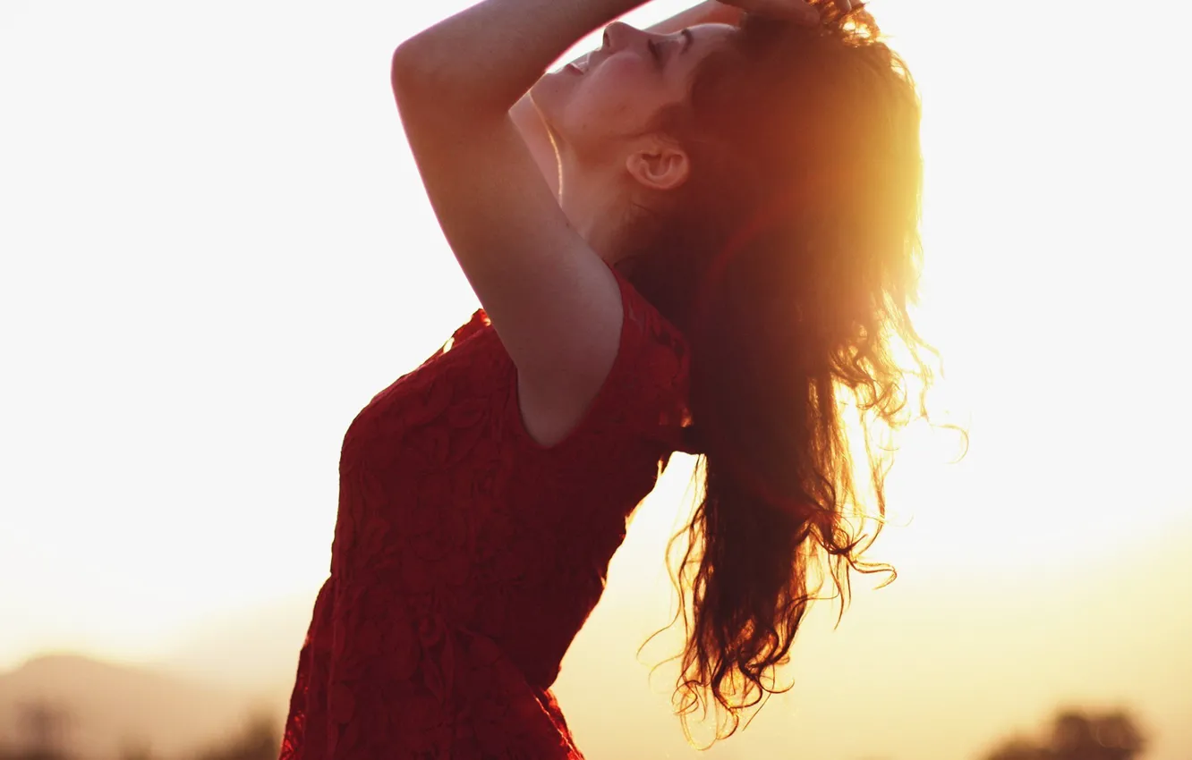 Photo wallpaper girl, the sun, sunset, nature, face, smile, background, mood