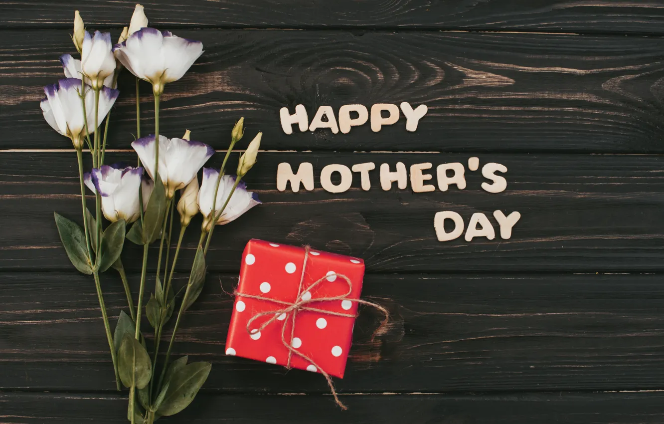 Photo wallpaper flowers, gift, white, wood, flowers, Happy, eustoma, gift box