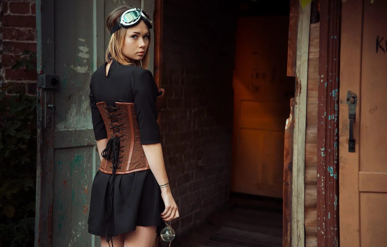 Photo wallpaper look, pose, model, portrait, makeup, door, figure, dress