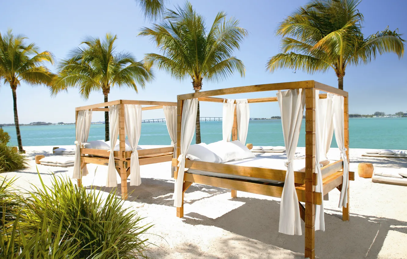 Photo wallpaper beach, palm trees, interior, bed, Miami, miami