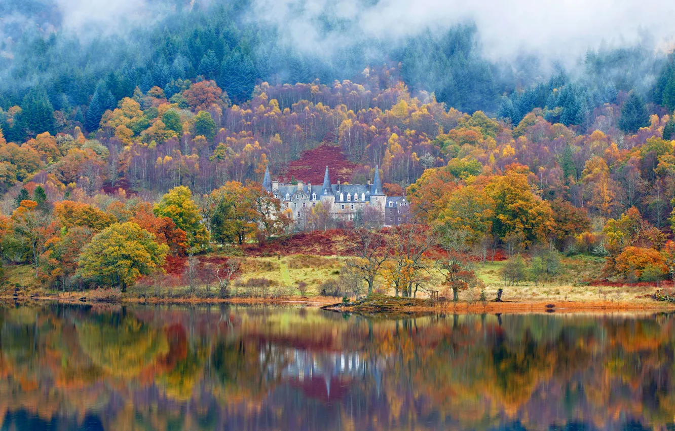 Photo wallpaper autumn, lake, castle, Scotland, Tigh Mor Trossachs, Acreus