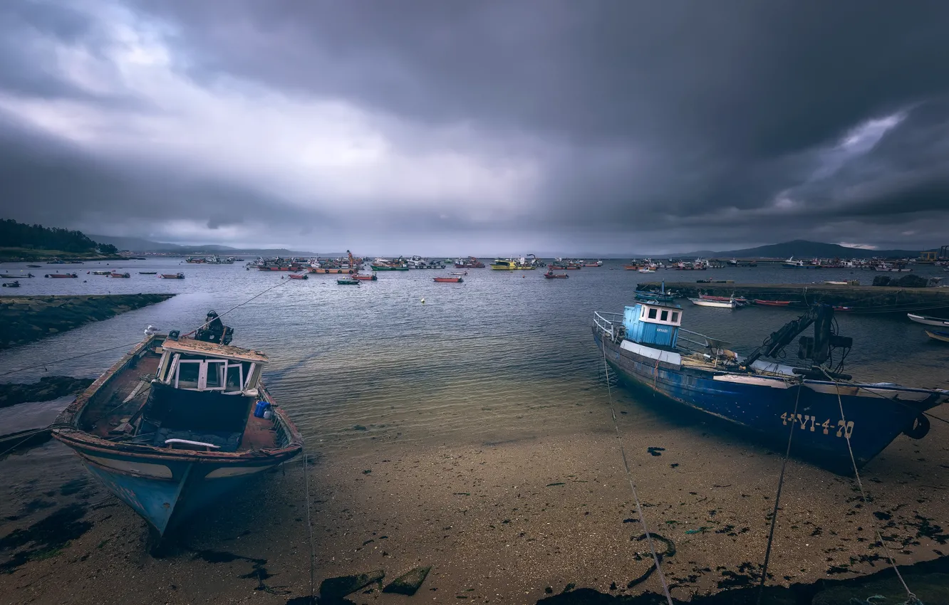Photo wallpaper shore, boats, Galicia, The island of Arousa
