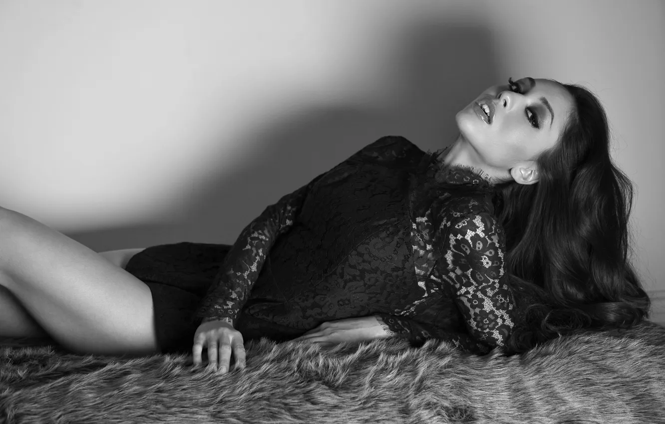 Photo wallpaper look, pose, makeup, figure, actress, black and white, hair, Lindsay Morgan