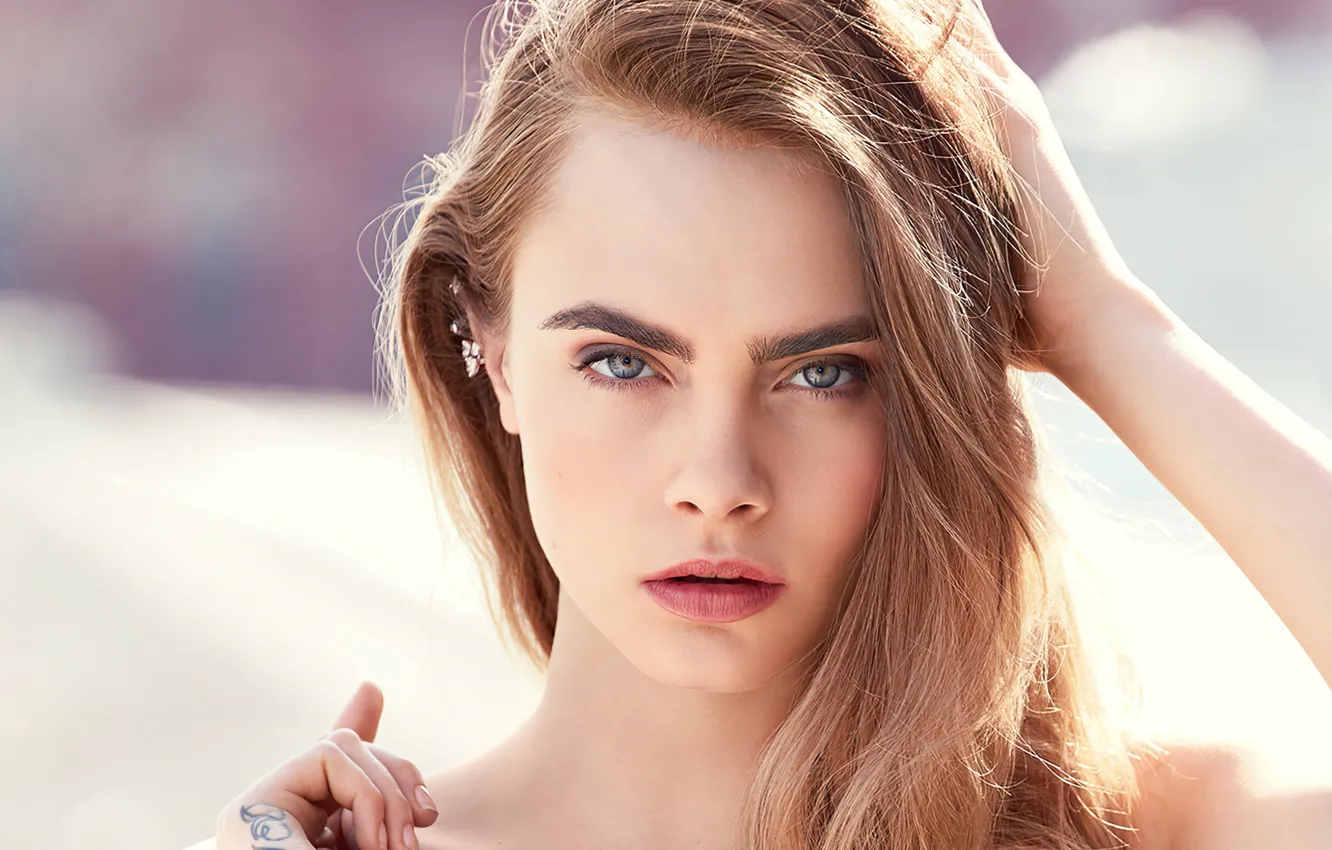 Photo wallpaper look, girl, light, face, pose, model, beautiful, Cara Delevingne