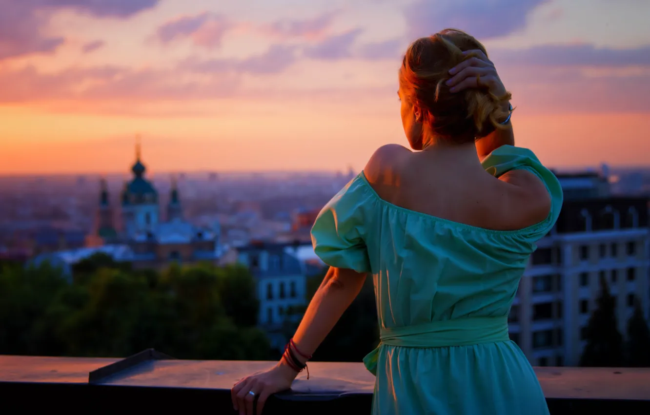 Photo wallpaper girl, sunset, the city, Nadin