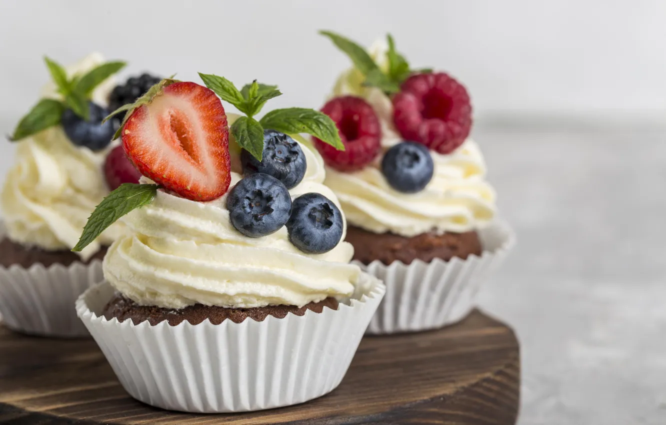 Photo wallpaper berries, raspberry, strawberry, cream, cupcakes, blueberries, cupcakes