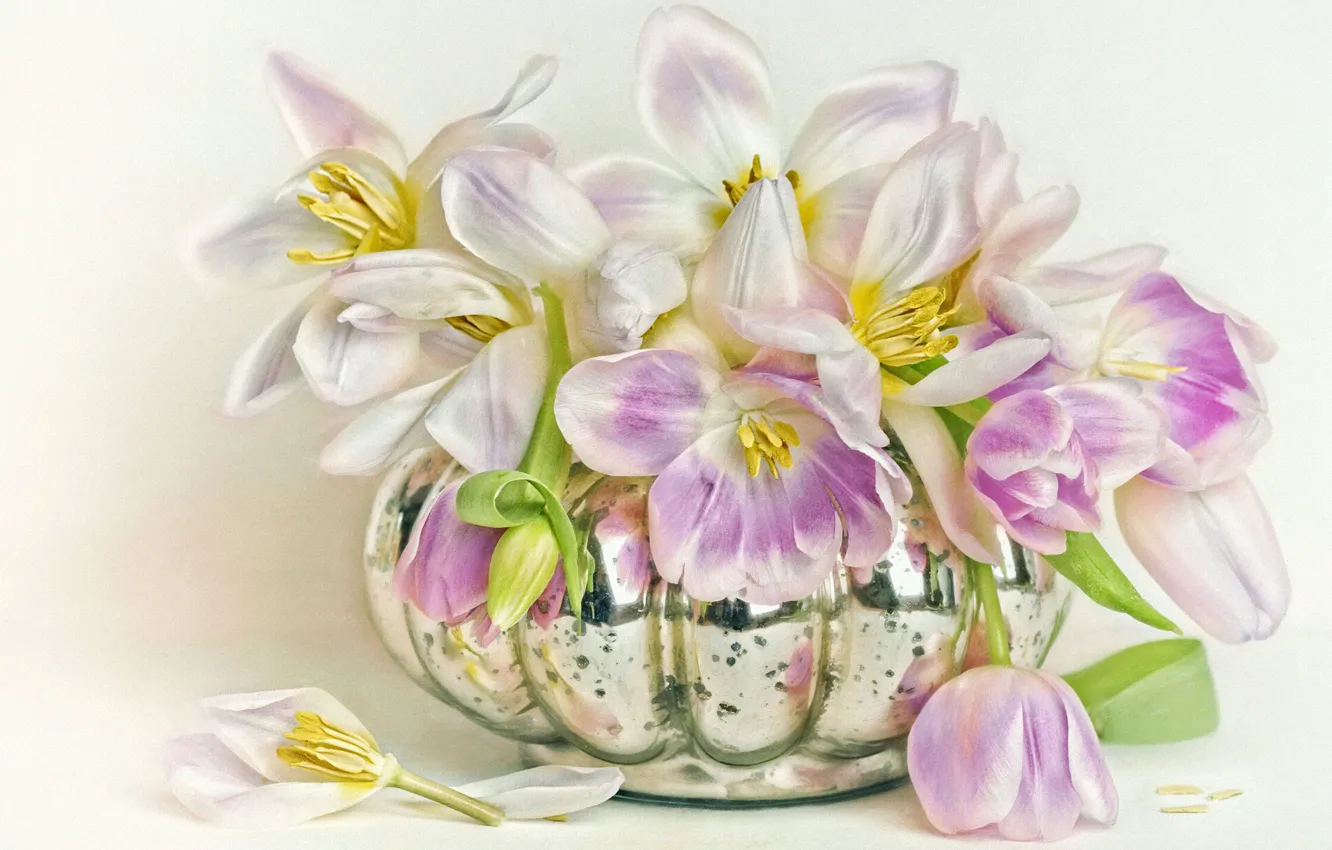 Photo wallpaper flowers, background, bouquet, petals, art, tulips, vase, white