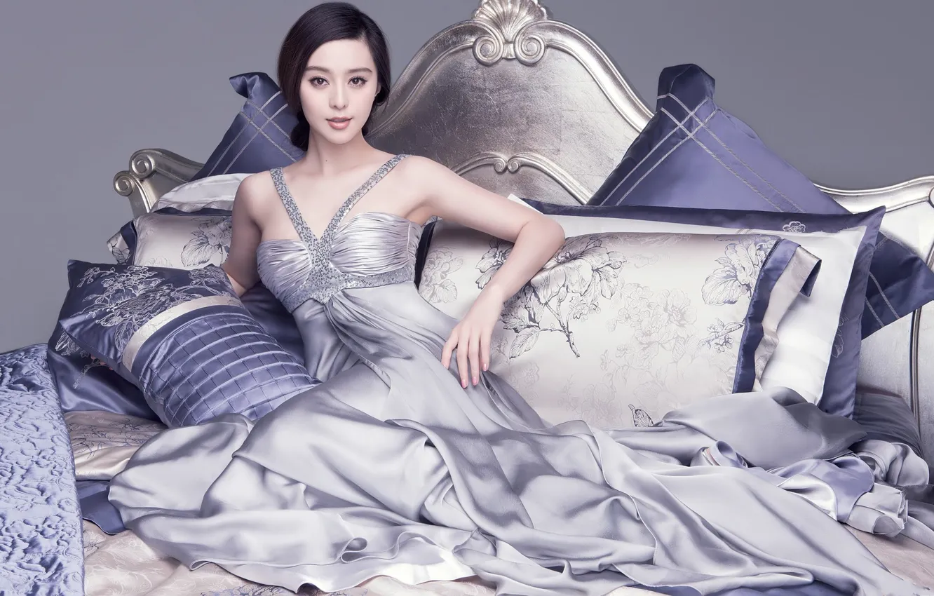 Photo wallpaper look, pillow, makeup, figure, actress, singer, Fan Bingbing, Fan Bingbing