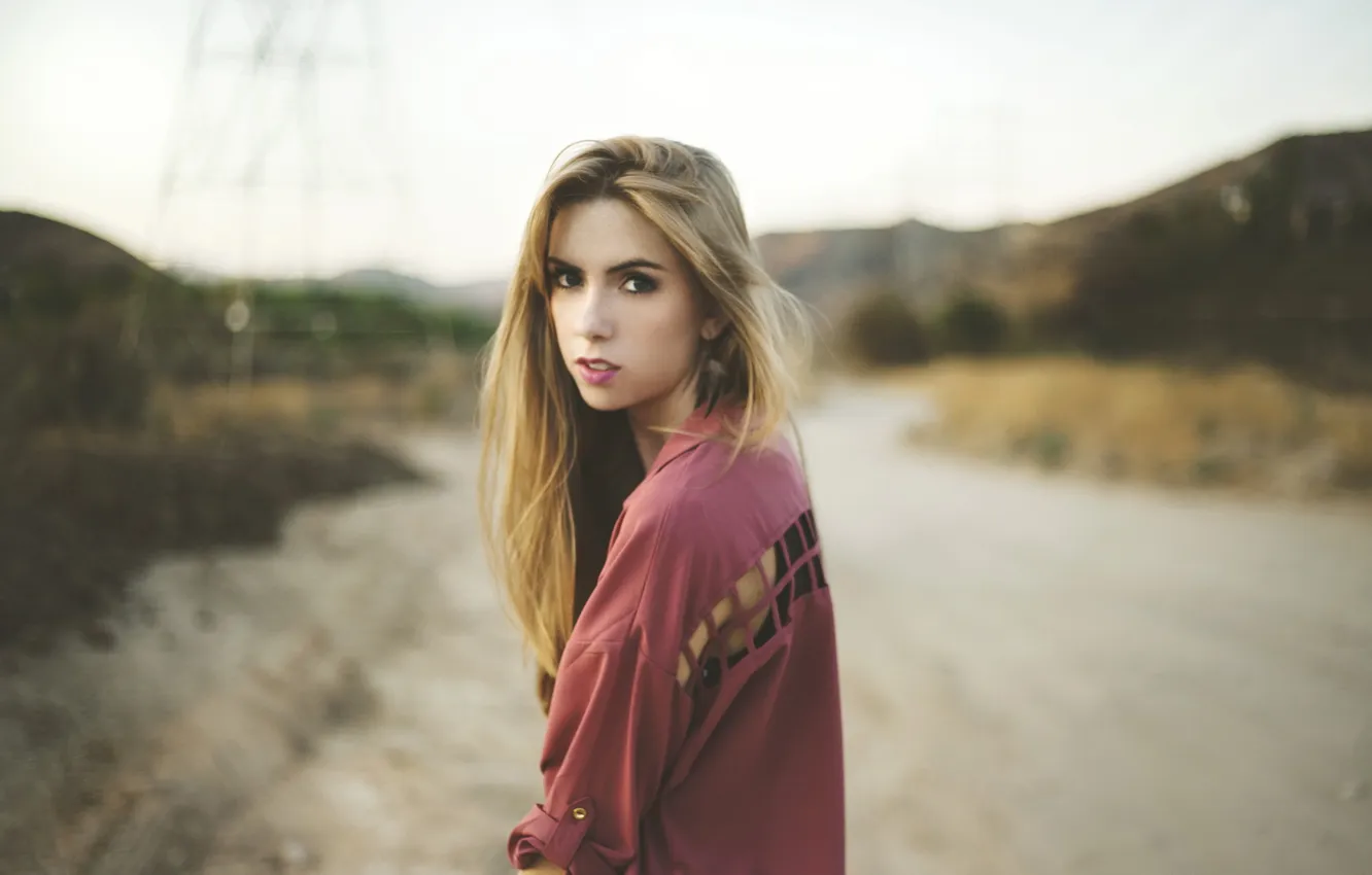 Photo wallpaper road, girl, portrait