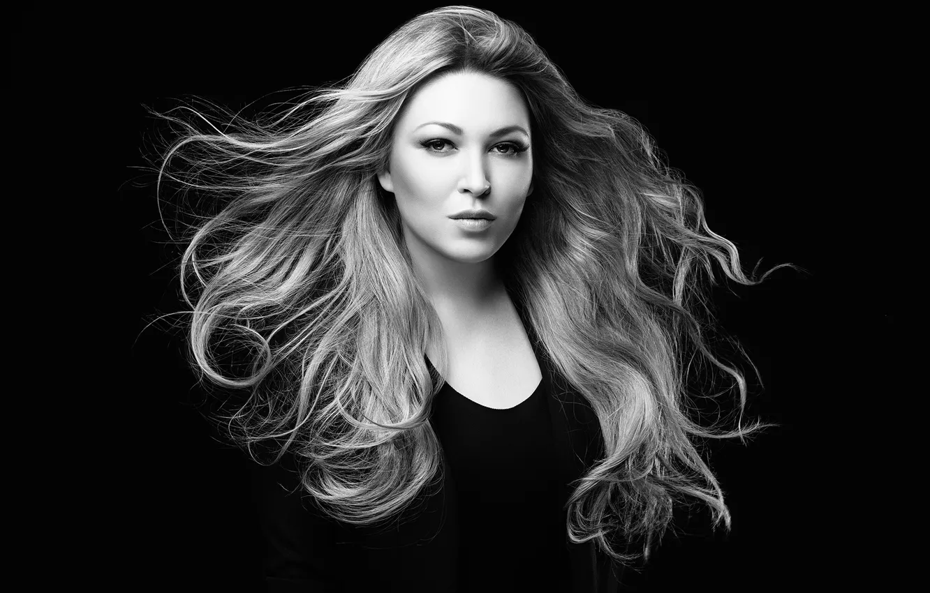 Photo wallpaper black and white, singer, Irina Dubtsova