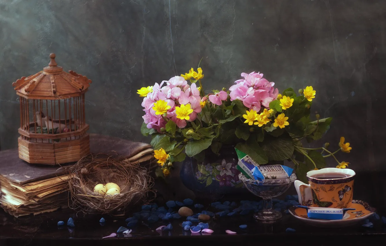 Photo wallpaper flowers, yellow, table, tea, eggs, bouquet, cell, candy
