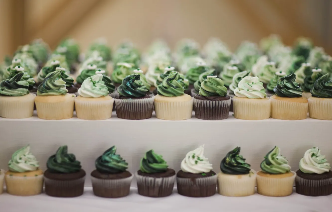 Photo wallpaper green, new year, cream, cakes, cupcake