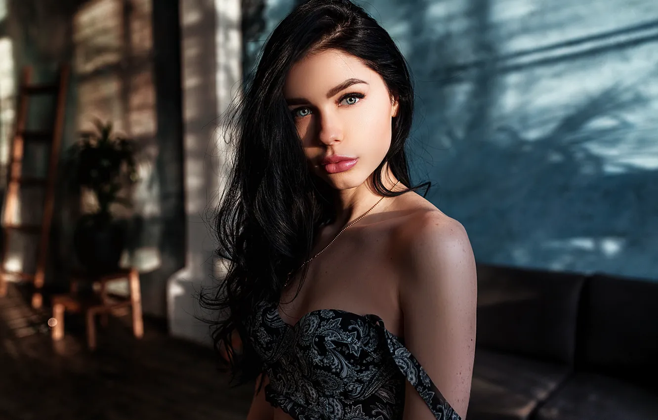 Photo wallpaper chest, look, girl, hair, figure, shoulders, Vlad Popov, Maria Semenchuk