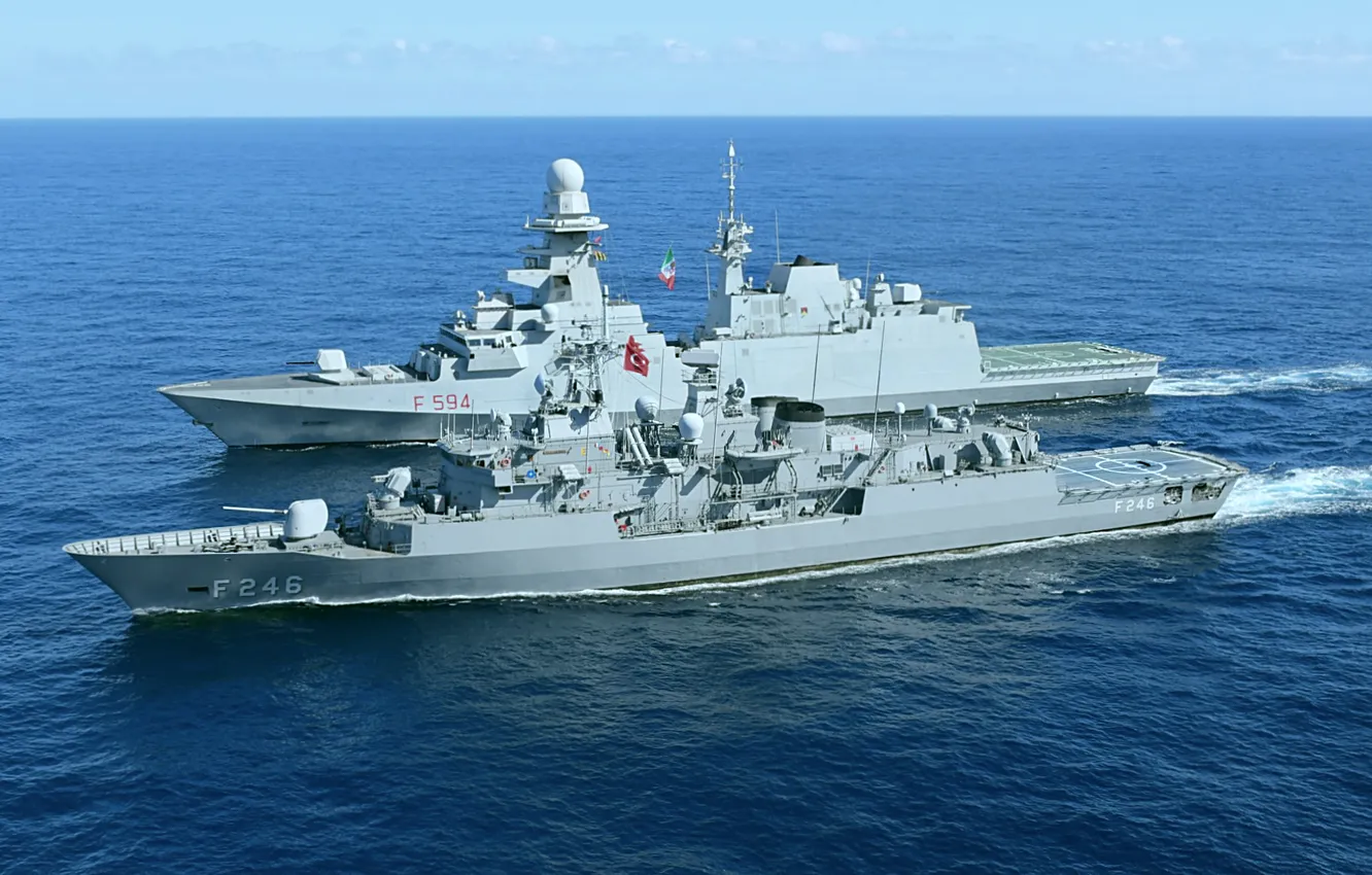 Photo wallpaper frigate, TCG Salihreis, ITS Alpino