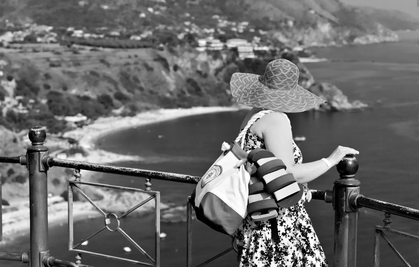 Photo wallpaper sea, woman, bay, cliff, Overlook