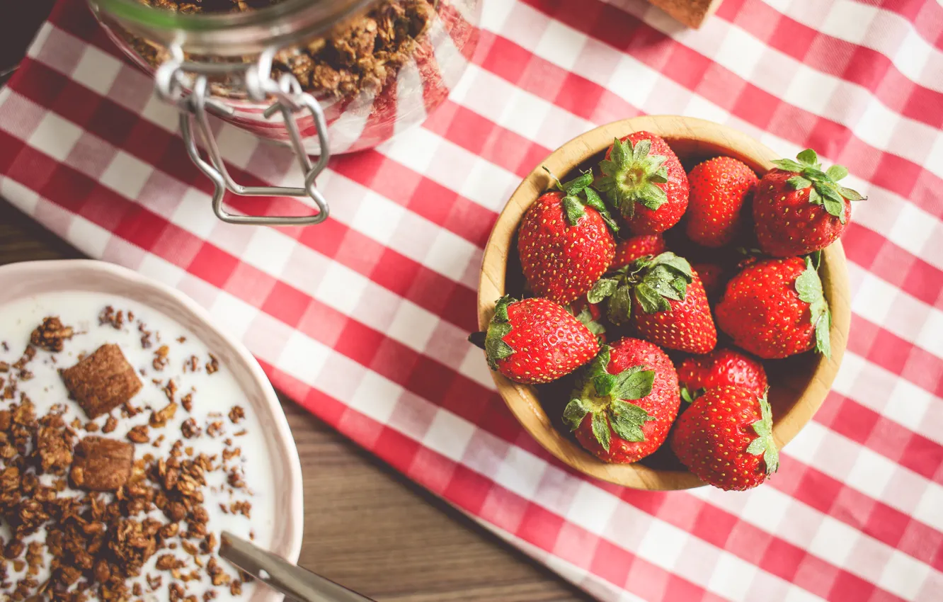 Photo wallpaper red, berries, strawberry