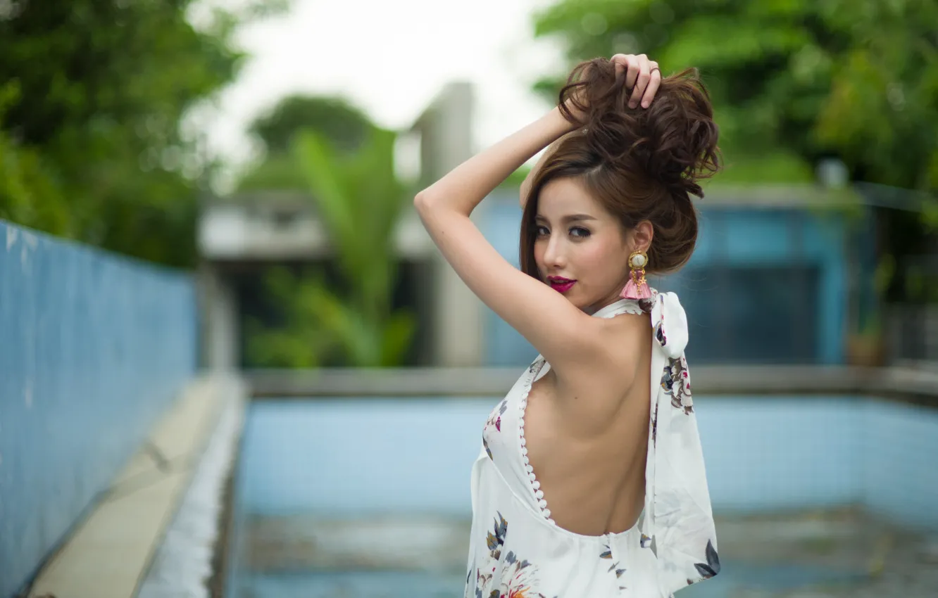 Photo wallpaper girl, face, pose, background, model, hair, hands, dress