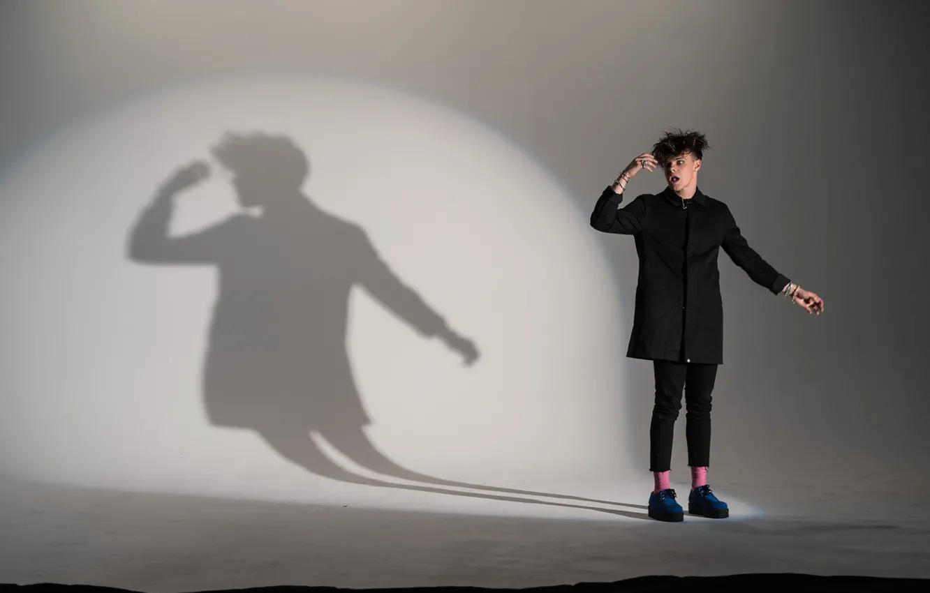 Photo wallpaper guy, singer, Yungblud, British singer