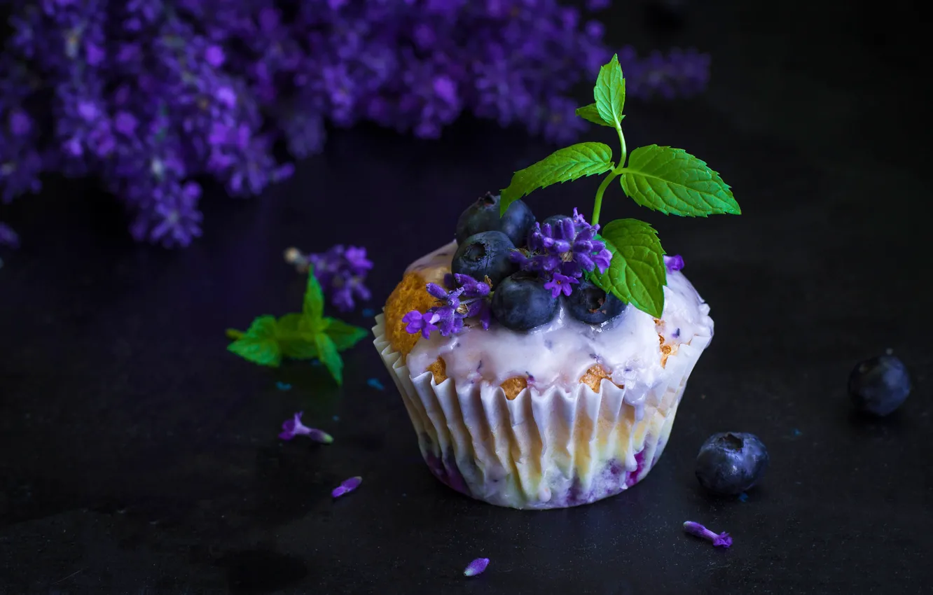 Photo wallpaper flowers, berries, blueberries, mint, cupcake, cupcake