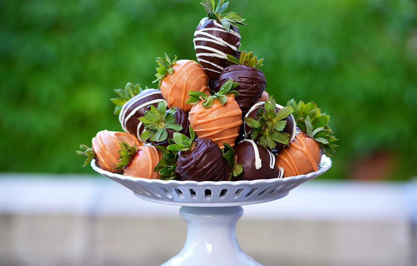 Photo wallpaper chocolate, strawberry, dessert, chocolate, strawberry