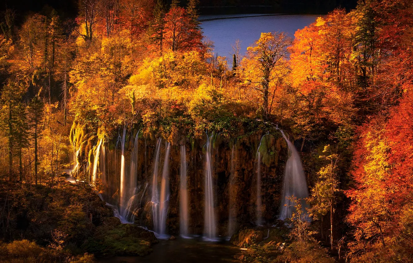 Photo wallpaper autumn, forest, trees, lake, waterfall, cascade, Croatia, Croatia