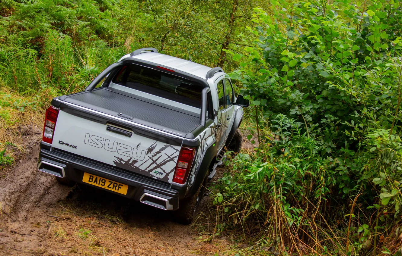 Photo wallpaper pickup, shrub, feed, Isuzu, d-max, 2019, UK version, XTR