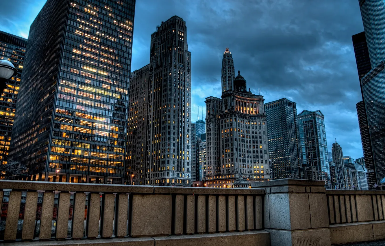 Photo wallpaper the sky, clouds, building, skyscrapers, the evening, Chicago, USA, USA