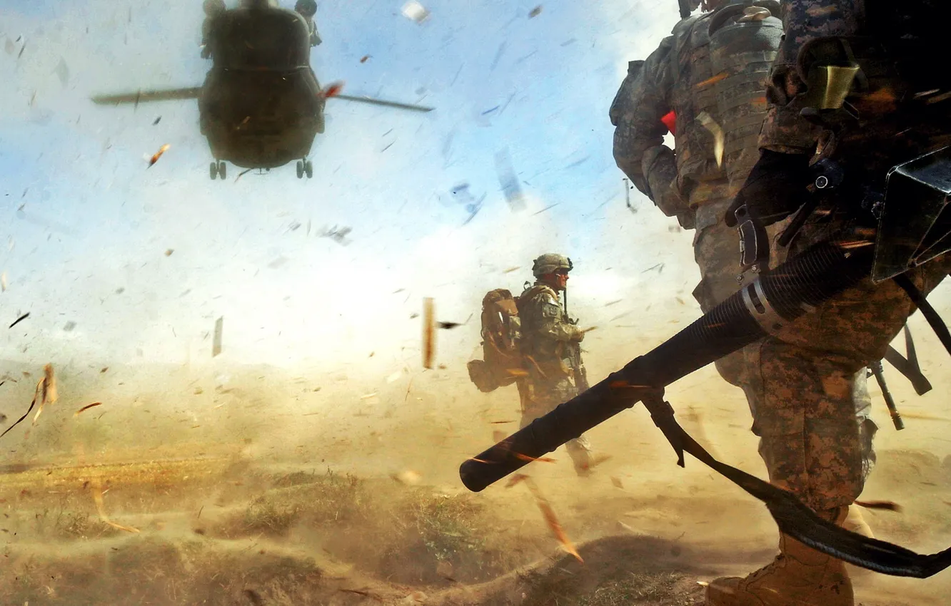 Photo wallpaper sand, dust, soldiers, helicopter, backpack