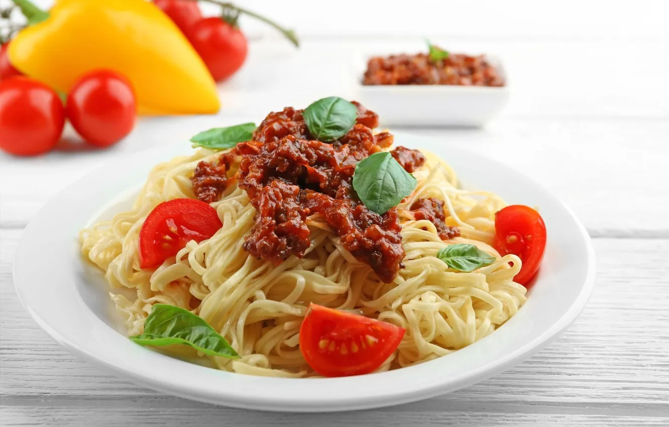 Photo wallpaper tomatoes, pasta, Bolognese