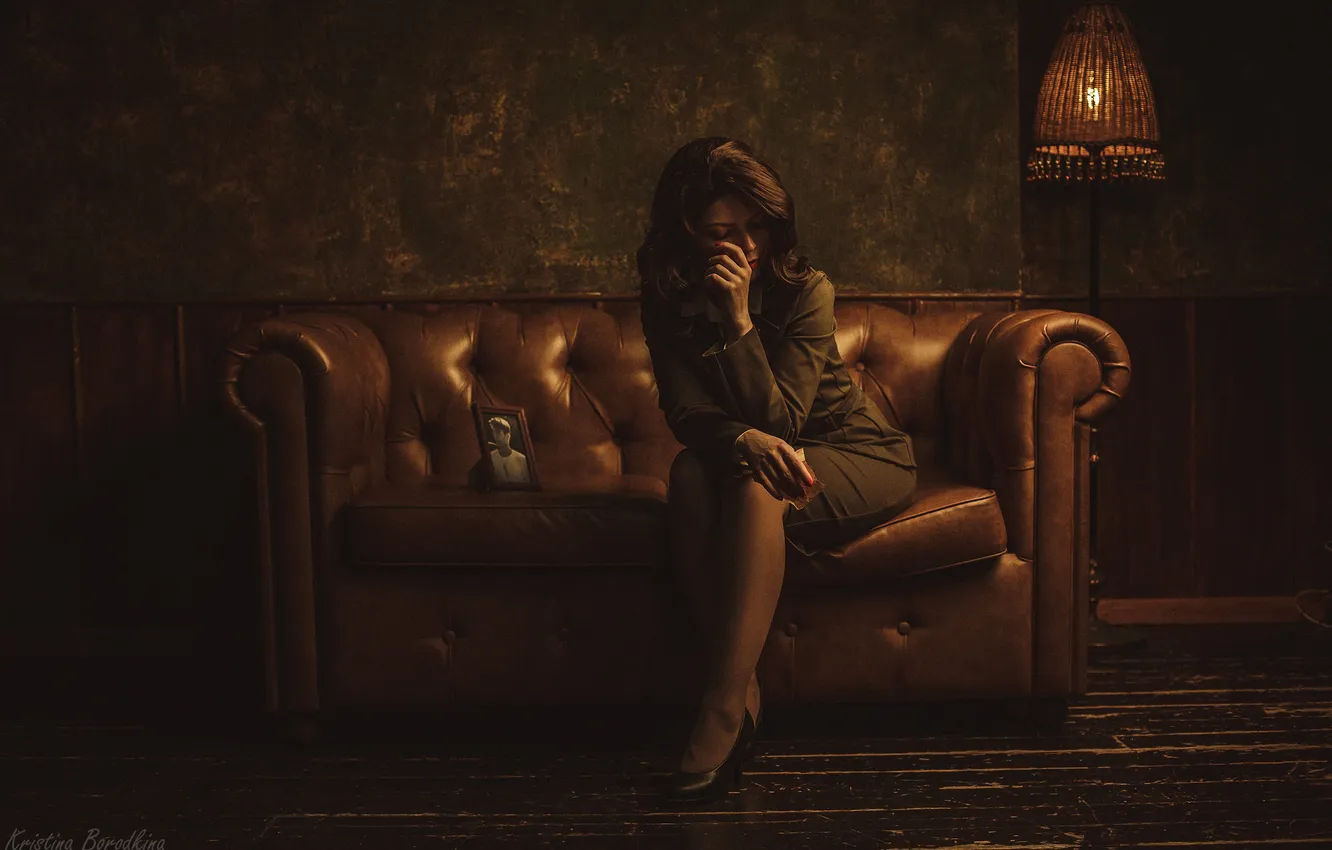 Photo wallpaper sofa, model, lamp, sitting, Catherine Semadeni, Kristina Borodkina