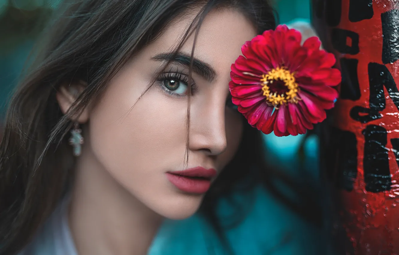 Photo wallpaper girl, Model, flower, green eyes, photo, lips, face, brunette
